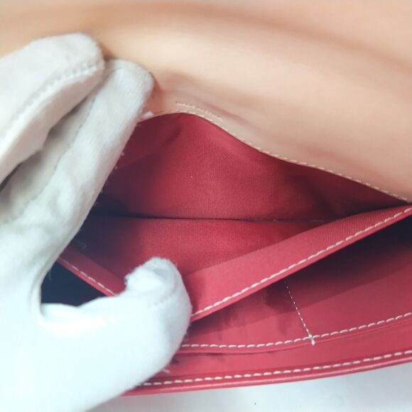 Coach Red Leather C Embossed Credit Card Bifold Envelope Long Wallet - Picture 13 of 13